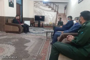 دیدار با خانواده شهید غلامرضا یزدان پناهی در زاهدان