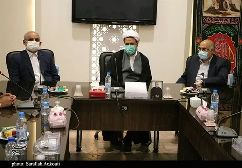 وزارت آموزش و پرورش به محرومیت‌های استان توجه کند