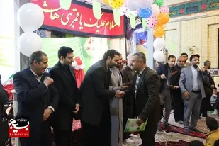 اهداء ۱۰۰ حکم مستمری بازنشستگی توسط صندوق بیمه اجتماعی روستاییان طی دهه فجر