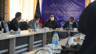 فرهنگیان افسران سپاه پیشرفت کشور در همه زمینه ها هستند