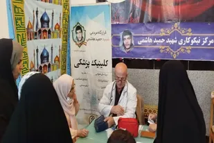 برگزاری میز خدمت مشترک قرارگاه مردمی شهید هاشمی و دفتر حمایت حقوقی از ایثارگران در همدان