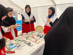 خدمت&zwnj;رسانی گسترده هلال&zwnj;احمر در مناطق کم&zwnj;برخوردار قزوین/ اجرای مجموعه برنامه&zwnj;های &laquo;هلال در محله&raquo; در اقبالیه