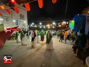 اجرای جشن میلاد امام زمان (عج) گروه جهادی بسیج هنرمندان در محلات شاهرود