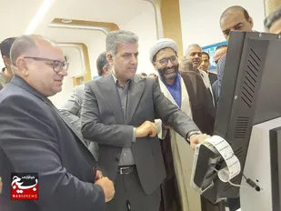 رونمایی از کیوسک پرداخت کمیته امداد در زاهدان