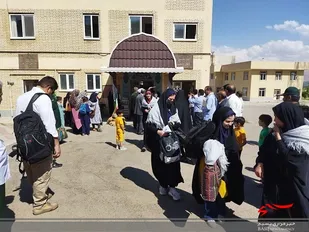 دانش&zwnj;آموزان دختر مراغه به مناطق جنگی شمالغرب کشور اعزام شدند