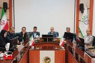 اقتصاد باید بر پایه مشارکت مردم باشد