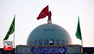 تعویض پرچم یادمان شهدای هویزه و شلمچه+ عکس
