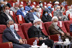 دیدار مردمی رئیس دستگاه قضا با خانواده شهدا، نخبگان و نمایندگان اقشار مردم