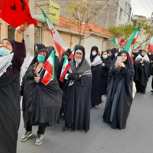 نمایش اقتدار بسیجیان گرمساری از درگاه دوربین