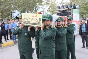 تصاویر/آیین استقبال از پیکر پاک و مطهر شهید محمد هاشم سلطانی