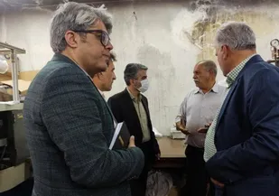 بررسی مشکلات یک واحد نساجی و&zwnj; کشبافی توسط فرماندار پیشوا