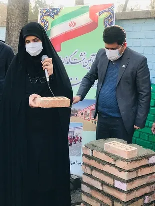 خشت&zwnj;گذاری مدرسه شهید عراقی در روستای امام زاده ابوالحسن شهرستان ری