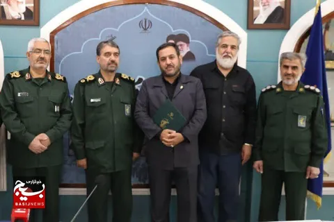آیین تکریم و معارفه مسئول سازمان بسیج هنرمندان