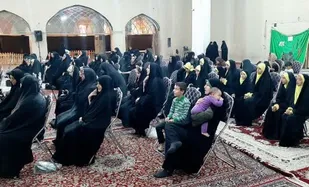 همایش زنان ایثار و شهادت در پیشوا