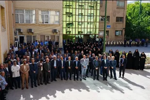 برگزاری مراسم سوگواری به مناسبت شهادت رئیس جمهور و همراهانش در استانداری لرستان