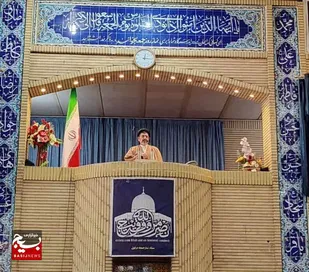 شرکت جمعیت پرشور در راهپیمایی&zwnj;های هر سال نوعی رفراندوم است