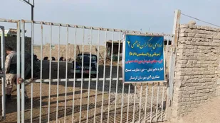 طرح جهادی سمپاشی دام و دامداری&zwnj;ها در گرمسار و ایوانکی اجرا شد
