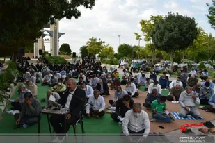 مراسم روح بخش دعای عرفه در شاهین شهر