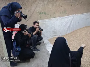 بازدید تور رسانه ای بسیج سازندگی از کارگاه های تولید نخودچی در ممقان