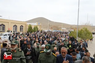 تشییع پیکر فرمانده دلاور و جانباز سرافراز در هرچگان+عکس