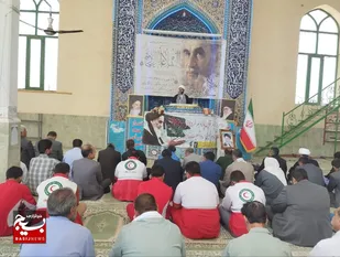 مراسم سالگرد ارتحال امام خمینی(ره) در مصلی هیرمند برگزار شد
