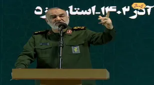 شجاعت بسیجیان برق تمام شمشیرها را کور می&zwnj;کند