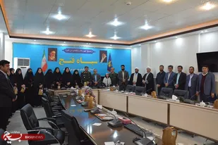 دیدار و تجلیل آموزش و پرورشی ها از فرمانده سپاه فتح به مناسبت روز پاسدار +( تصاویر)