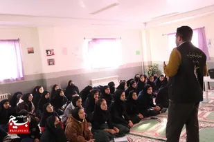 برنامه جامع آموزش فناوری های هوش مصنوعی در مدارس شبانه روزی مناطق محروم