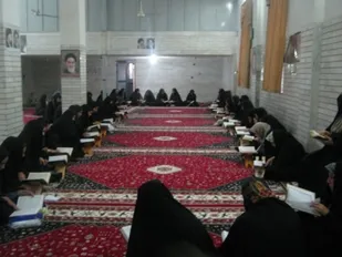 برگزاری جلسه قرآن و تفسیر در پایگاه خدیجه کبری(س)