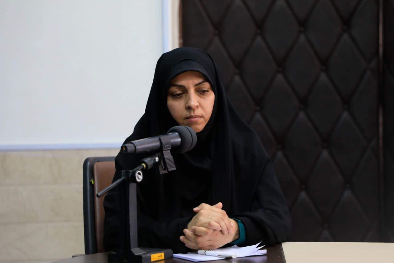 دشمن شکست خورده در جنگ نظامی، به ارزش‌های فرهنگی جامعه هجوم آورده است