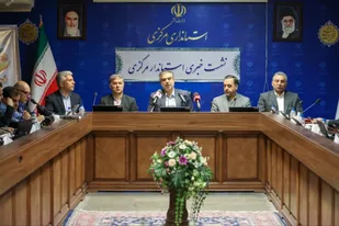افتتاح و کلنگ&zwnj;زنی ۱۱۴۰ پروژه هم&zwnj;زمان با دهه فجر در استان مرکزی