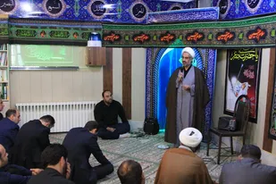 مشکل جامعه امروز ما عدم رعایت اخلاق اسلامی است