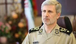 توان دفاعی ایران با قبل انقلاب قابل مقایسه نیست /بیش از ۸۰۰ صنعت و محصول دفاعی موردنیاز در کشور تولید می&zwnj; شود