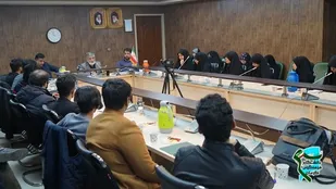 &zwnj;جلسه هم اندیشی دانشجویان با نماینده مجلس
