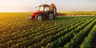 بررسی مسائل روستای جبل کندی و تیز خراب با حضور مسئولین در ارومیه