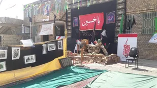 برپایی نمایشگاه دفاع مقدس در مسجد المهدی شاهرود+ تصاویر