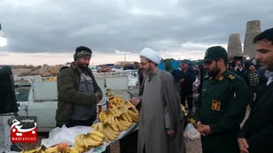 بسیجیان شهر حکم آباد جوین پایکار کمک به جبهه مقاومت آمدند