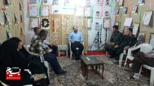 دیدار صمیمانه فرمانده سپاه ناحیه بندر ماهشهربا فعالین حوزه دفاع مقدس