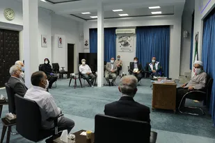 بهداشت و سلامت از واجبات دینی است/ برنامه&zwnj;های محرم را با رعایت کامل پروتکل&zwnj;های بهداشتی برگزار کنیم / جامعه نیازمند تقویت روحیه امید است