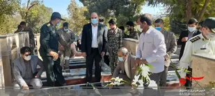 گلزار شهدای شهرستان دلفان  غبارروبی شد

&nbsp;