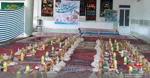 کمک مومنانه و تقدیم 60بسته غذایی