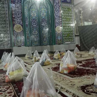 از توزیع بسته معیشتی تا کارگاه فضای مجازی پایگاه های حوزه بسیج محلات خاتم الانبیا (ص) شاهرود