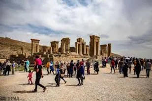 رونق گردشگری یکی از عوامل اصلی رشد اقتصادی و اشتغالزایی در درگز است