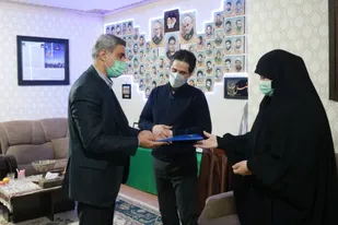 عزت و اقتدار امروز ایران اسلامی مرهون و ثمره خون شهیدان و ایثار خانواده شهداست&nbsp;