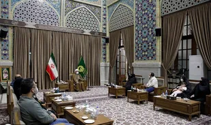 دیدار تولیت آستان قدس رضوی با خانواده شهدای هسته&zwnj;ای