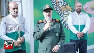 فرزندان شهدا، پرچم&zwnj;داران مقاومت و افتخار انقلاب/برگزاری آیین بازگشایی مدارس شهر کرج با حضور خانواده&zwnj;های شهدا