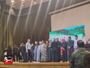 &nbsp;مراسم تجلیل از خانواده&zwnj;های شهدا با حضور معاون استاندار خوزستان برگزار شد