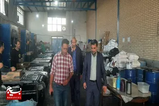 بازدید مسئول سازمان بسیج کارگران و کارخانجات استان همدان از واحدهای تولیدی نهاوند