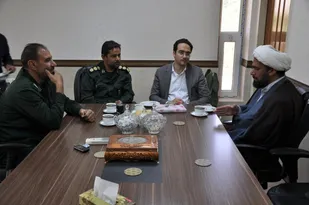 بسیجیان ناحیه مقاومت بسیج اشکذر با رئیس دادگستری دیدار کردند