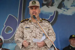 بهترین الگوی ماحضرت امیرالمومنین علی(ع) بسیجیان است که تمام عمر خویش را برای اسلام کار کرد .